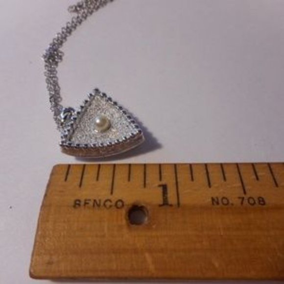 "Sarah Coventry Dawn to Dusk Silver Tone Necklace " - Picture 5 of 6